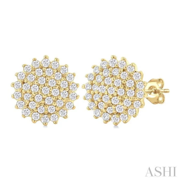 1/5 Ctw Petite Round Shape Round Cut Diamond Cluster Fashion Stud Earring in 10K Yellow Gold