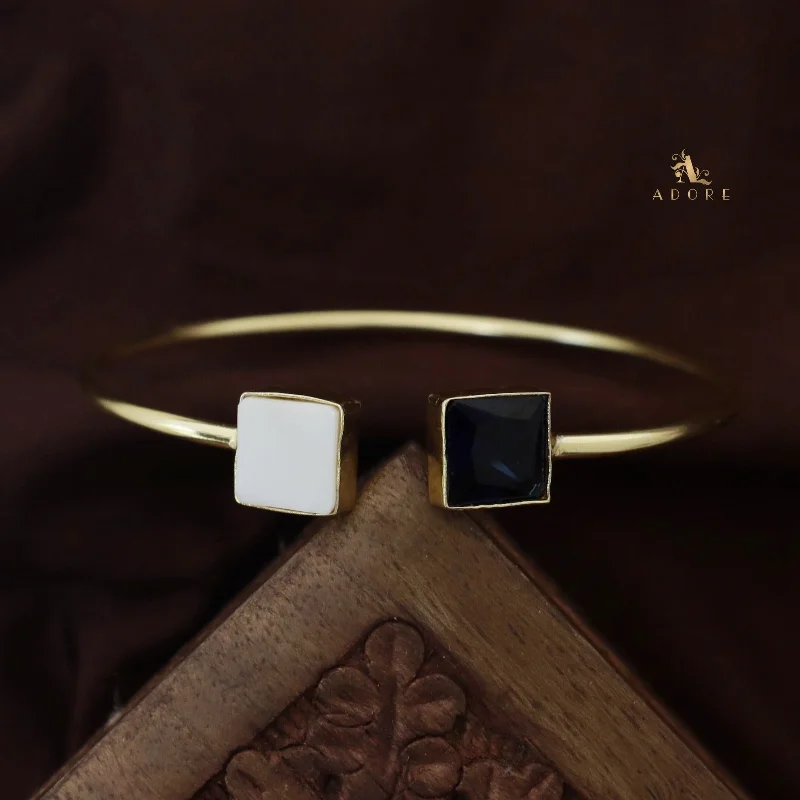 Rimenzia Square MOP + Glossy Bangle