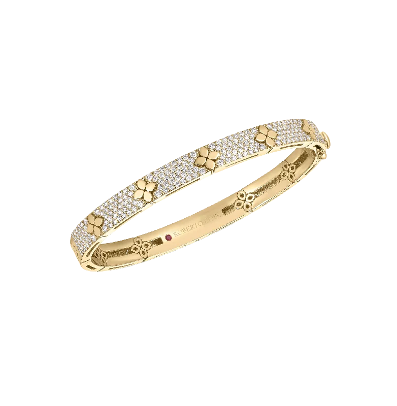 Roberto Coin Love in Verona Yellow Gold Flower Diamond Bangle